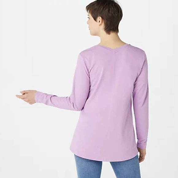 Isaac Mizrahi Live! V-Neck Forward Seam Knit Top - Picture 2 of 2